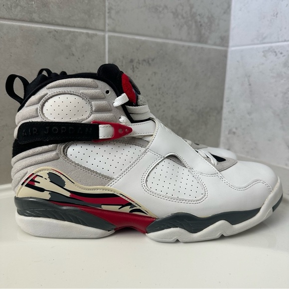 Jordan 8 Retro Bugs Bunny (2013) Sneaker Size 11.5 Men